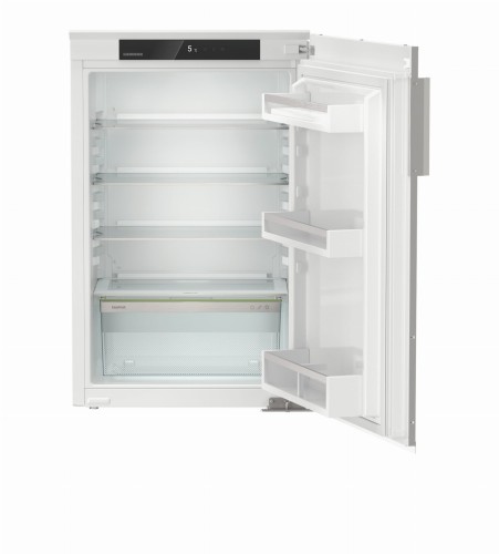 DRe 3900 (2).jpg
